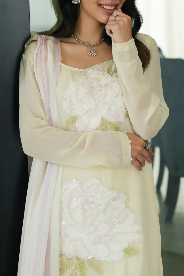 Omai Top - Image 2