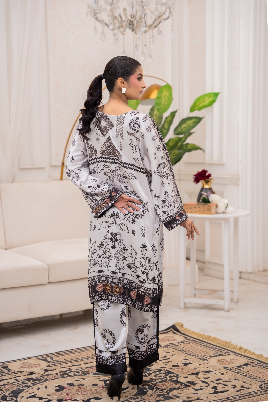 Noir Elegance Silk 2-Piece - Image 6